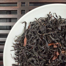 Load image into Gallery viewer, 2026 Spring Black Tea "Ye Sheng Shai Hong" (Wild Sun-Dried Black Tea), A+++ Grade Loose Leaf Tea, Dian Hong, FengQing, Yunnan