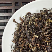 Load image into Gallery viewer, [New Benchmark] 2026 Summer "Dong Fang Mei Ren" (Oriental Beauty) A++++ Grade, Loose Leaf, Taiwan Oolong Tea