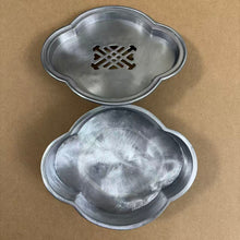 Load image into Gallery viewer, Yan Ji Li "Hai Tang Hua" (Crabapple Blossoms) Handmade Tin Tea Tray / Saucer / Board — Chaozhou Gongfu Teaware