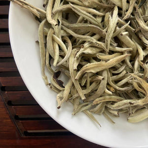 2023 Spring White Tea "Da Bai Ya - Yue Guang Bai" (Giant White Bud - Moonlight) A++ Grade, Loose Leaf Tea, JingGu BaiCha, YunNan Province.