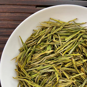 2024 Early Spring "Huang Jin Ya"(Golden Bud - Rich in Amino Acid) A++++ Grade, Green Tea, ZheJiang Province.