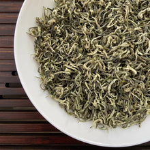 將圖片載入圖庫檢視器 2024 Early Spring &quot;Bi Luo Chun&quot; (DongTing BiLuoChun) A++++ Grade Green Tea, JiangSu Province.