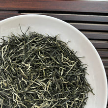 Cargar imagen en el visor de la galería, 2024 Early Spring &quot;Mao Jian&quot; (Maojian) A+++ Grade, Loose Leaf Green Tea
