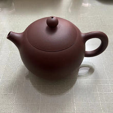 Load image into Gallery viewer, Yixing &quot;Dao Ba Xi Shi&quot; Teapot  &quot;Zhu Ni&quot; Red Mud 160ml / &quot;Zi Ni&quot; Purple Mud 250ml, 3 Variations.