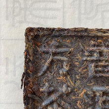 Load image into Gallery viewer, 2001 Ancient Puer - WangXia &quot;Puerh Fang Cha&quot; (Square Brick) 100g Puerh Sheng Cha Raw Tea