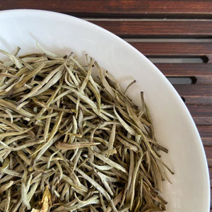 2024 Green Tea "Mo Li Hua Cha - Bai Xue Gong Zhu" (Jasmine Flower - Snow White) A++++ Grade, GuangXi Province.