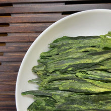 Load image into Gallery viewer, 2025 Early Spring &quot;Tai Ping Hou Kui&quot; (Taiping Houkui / Kowkui) A+++ Grade, Green Tea, Lv Cha, AnHui Province.