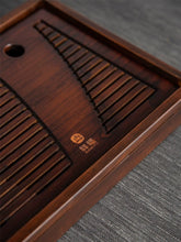 Cargar imagen en el visor de la galería, Bamboo Tea Tray with Water Tank 2 Variations Big / Small