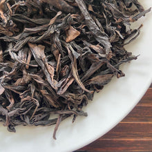 Charger l&#39;image dans la galerie, [03.29.2024 Updated] Spring &quot;BAI RUI XIANG&quot; (Hundred Daphne) Medium-heavy Roasted (A+++++ Grade) Wuyi Yancha Oolong Tea