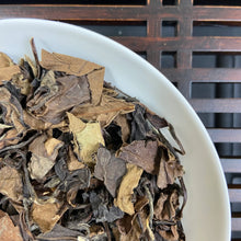 Charger l'image dans la galerie, [Updated March 2026] 2017 White Tea "Shou Mei" (Longevity Eyebrow / Shoumei) A+++ Grade, Loose Leaf Tea, Fuding BaiCha, Fujian Province.
