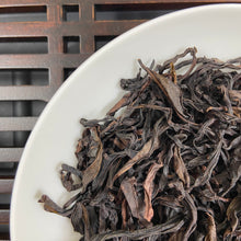 Load image into Gallery viewer, 2026 Early Spring FengHuang DanCong "Lao Cong - Mi Lan Xiang" (Old Bush - Honey Orchid Fragrance) A+++ Grade, Medium-Heavy Roast Oolong, Loose Leaf Tea, Chaozhou