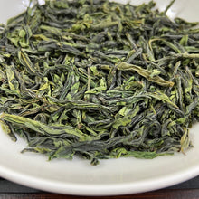 Load image into Gallery viewer, 2026 Spring "Lu An Gua Pian - Tu Zhong" (Lu'an Guapian - Indigenous Cultivar) A+++ Loose Leaf, Green Tea, Lv Cha, AnHui Province