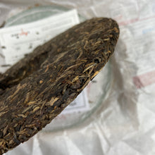 Load image into Gallery viewer, 2014 LaoTongZhi "9948" Cake 357g Puerh Sheng Cha Raw Tea