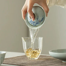 Charger l'image dans la galerie, Handmade Glazed Porcelain Vintage-Style Pomegranate Gaiwan, Tray, Saucer, Cup, P - photo 8