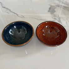 Load image into Gallery viewer, JianZhan Hong / Lan Zhe Hu Ban (Red/Blue Pelican Spot) Tea Cup - photo 12