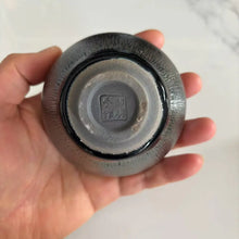 Load image into Gallery viewer, JianZhan Jin Bian You Di (Golden Edge Oil Drip) Tea Cup - photo 3
