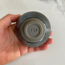 Load image into Gallery viewer, JianZhan Yin Si (Silver Stripe) Tea Cup - photo 6