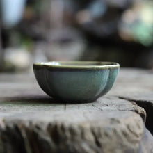 Load image into Gallery viewer, Jun Kiln Gaiwan 150ml and 5 Varied Gongfu Tea Cups - King Tea Mall - photo 11