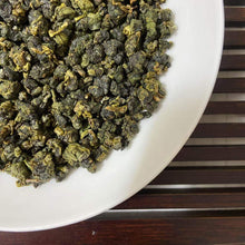 Load image into Gallery viewer, 2026 Spring Taiwan Oolong A Li Shan (Alishan), Medium Roasted, A+++ Grade, High  - photo 4