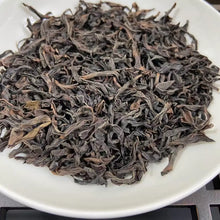 Load image into Gallery viewer, [Sep.22.2025 Updated] 2024 Spring Oolong "Rou Gui - Jiu Long Ke - Zheng Yan" (Rougui - Jiulongke - Core Rock Region) Medium-Heavy Roasted, S++++ Grade, 8.3g/Bag, Loose Leaf, Wuyi Yancha, Rock / Cliff Oolong Tea Wuyi Core Mountain
