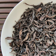 Load image into Gallery viewer, Spring Rou Gui Heavy Roasted (A++ Grade) Wuyi Yancha Oolong Tea - photo 2