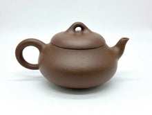 Load image into Gallery viewer, Yixing Shi Piao Teapot 180ml, Zi Ni Clay / Mud - photo 8