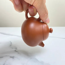 Load image into Gallery viewer, Yixing Wen Dan Teapot 150ml, Zhu Ni Clay / Mud - photo 11