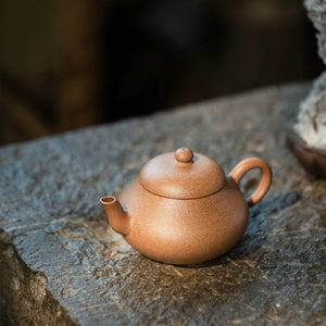 Yixing "Jun De" Teapot in Original Ore Duan Ni Clay 100ml