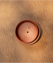 Cargar imagen en el visor de la galería, Yixing &quot;Ping Guo&quot; (Apple) Teapot in Xiao Mei Yao Zhu Ni Clay