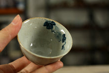 將圖片載入圖庫檢視器 Gongfu Tea Cup, 60cc, 4pcs/set, Paint of &quot;Plum orchid bamboo chrysanthemum&quot; Porcelain with Glaze, Chinese Gongfu Tea Wares, Tea Sets, Gifts