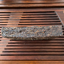 Charger l'image dans la galerie, 2004 ChangtaiMeng Hai Cha Zhuan (Menghai Tea Brick) 250g Puerh Raw Tea Sheng Cha - photo 4