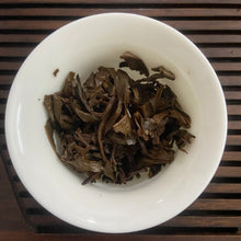 Load image into Gallery viewer, 2004 LiuDaChaShan Hong Chang Hao - Gu Shu (Brand Hongchanghao- Old Tree) Cake 35 - photo 13