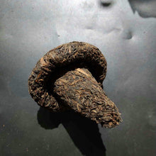 Cargar imagen en el visor de la galería, 2005 ChangTai Lao Chen De Cha - Bu Lang (Bulang Tuo) 250g Puerh Raw Tea Sheng Ch