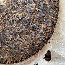 Cargar imagen en el visor de la galería, 2005 LaoTongZhi 7578 Cake 357g Puerh Ripe Tea Shou Cha - photo 6