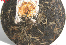 Cargar imagen en el visor de la galería, 2006 XiaGuan "Nan Zhao Yuan Cha" (Nanzhao Round Cake) 454g Puerh Raw Tea Sheng Cha - King Tea Mall