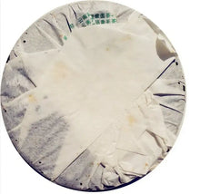 Load image into Gallery viewer, 2007 LaoManEr "Ban Zhang Lao Shu Cha" (Banzhang Old Tree Cake) 357g Puerh Sheng Cha Raw Tea - King Tea Mall