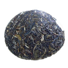 Laden Sie das Bild in den Galerie-Viewer, 2009 DaYi "Gong Tuo" (Tribute) Tuo 100g Puerh Sheng Cha Raw Tea - King Tea Mall