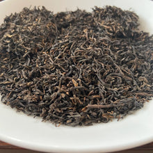 Carica l'immagine nel visualizzatore di Gallery, 2009 SanHe Liu Bao (Liubao A+++++ Grade ) Loose Leaf Dark Tea Wuzhou, Guangxi, T - photo 2