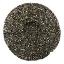 Load image into Gallery viewer, 2010 DaYi "7542" Cake 357g Puerh Sheng Cha Raw Tea - King Tea Mall
