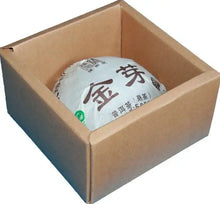 Laden Sie das Bild in den Galerie-Viewer, 2011 ChenShengHao "Jin Ya" (Golden Bud ) Tuo 500g Puerh Ripe Tea Shou Cha - King Tea Mall