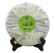 Load image into Gallery viewer, 2011 DaYi "Da Yi Zhi Lian " (TAE Carnival) Cake 357g Puerh Sheng Cha Raw Tea - King Tea Mall