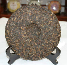 Load image into Gallery viewer, 2012 DaYi "7632" Cake 357g Puerh Shou Cha Ripe Tea - King Tea Mall