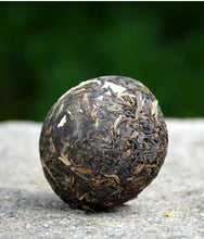 Load image into Gallery viewer, 2012 XiaGuan "Jing Mai Gu Shu" (Jingmai Old Tree) Tuo 100g Puerh Sheng Cha Raw Tea - King Tea Mall