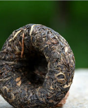 Load image into Gallery viewer, 2012 XiaGuan "Jing Mai Gu Shu" (Jingmai Old Tree) Tuo 100g Puerh Sheng Cha Raw Tea - King Tea Mall