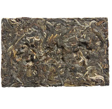 Laden Sie das Bild in den Galerie-Viewer, 2013 ChenShengHao "Lao Ban Zhang" Brick 200g Puerh Raw Tea Sheng Cha - King Tea Mall