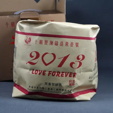 Load image into Gallery viewer, 2013 XiaGuan "Fei Tai Hao" (LOVE FOREVER - Paper Tong Version) Cake 357g Puerh Sheng Cha Raw Tea - King Tea Mall