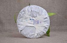 Load image into Gallery viewer, 2014 DaYi "Ying Xiong Jun Ma" (Zodiac Horse) Cake 357g Puerh Sheng Cha Raw Tea - King Tea Mall