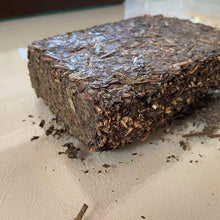 Load image into Gallery viewer, 2014 XiangYi Fu Tea Te Zhi (Special) Brick 360g Dark Tea, Fu Cha, Hunan - photo 7