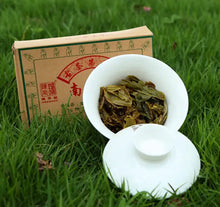Load image into Gallery viewer, 2015 ChenShengHao "Nan Nuo Shan" (Nannuo Mountain) Brick 250g Puerh Raw Tea Sheng Cha - King Tea Mall