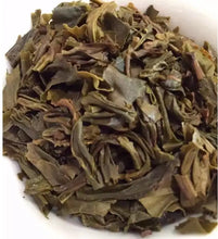 Load image into Gallery viewer, 2015 DaYi "7742" Cake 357g Puerh Sheng Cha Raw Tea - King Tea Mall